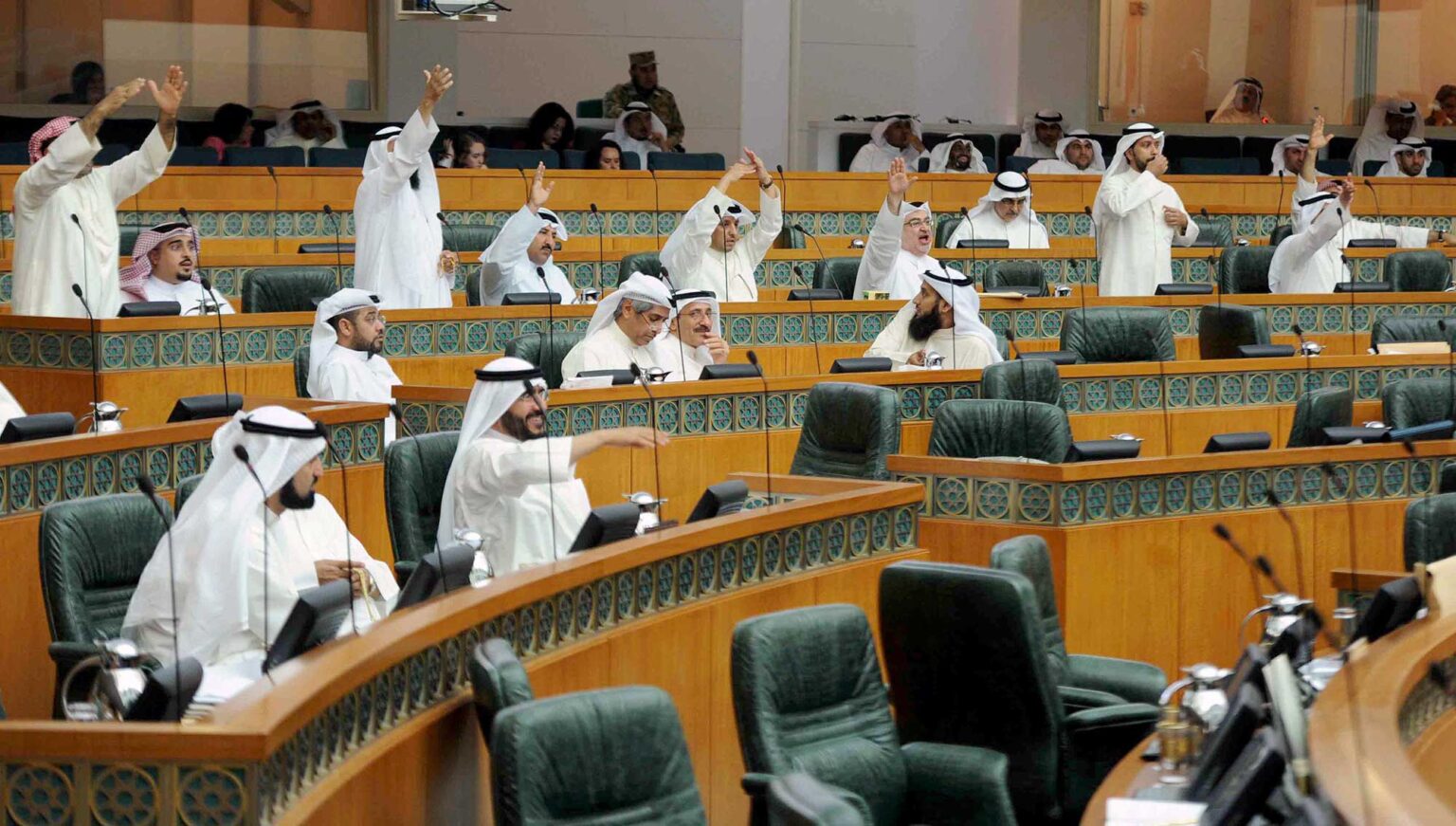 Kuwait gives final approval to 76 billion state budget